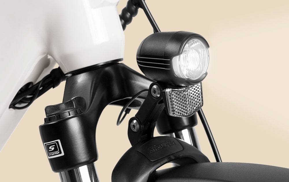 1000 630 Front light